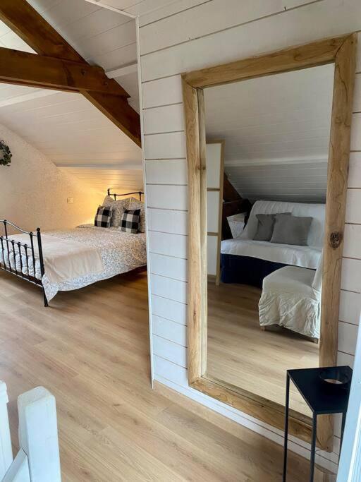L'ecrin, Aux Portes De La Cite Medievale De Semur-en-auxois Hébergement de vacances *